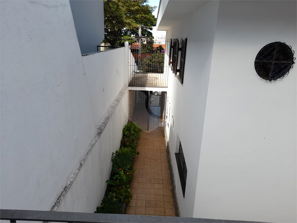 Sobrado amplo com quintal próximo a Braz Leme