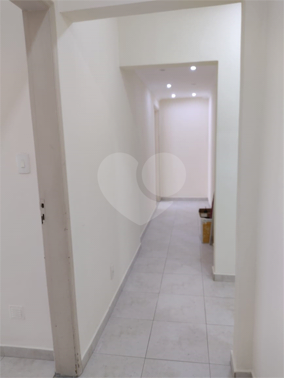 Apartamento à venda com 3 quartos, 87m² - Foto 18