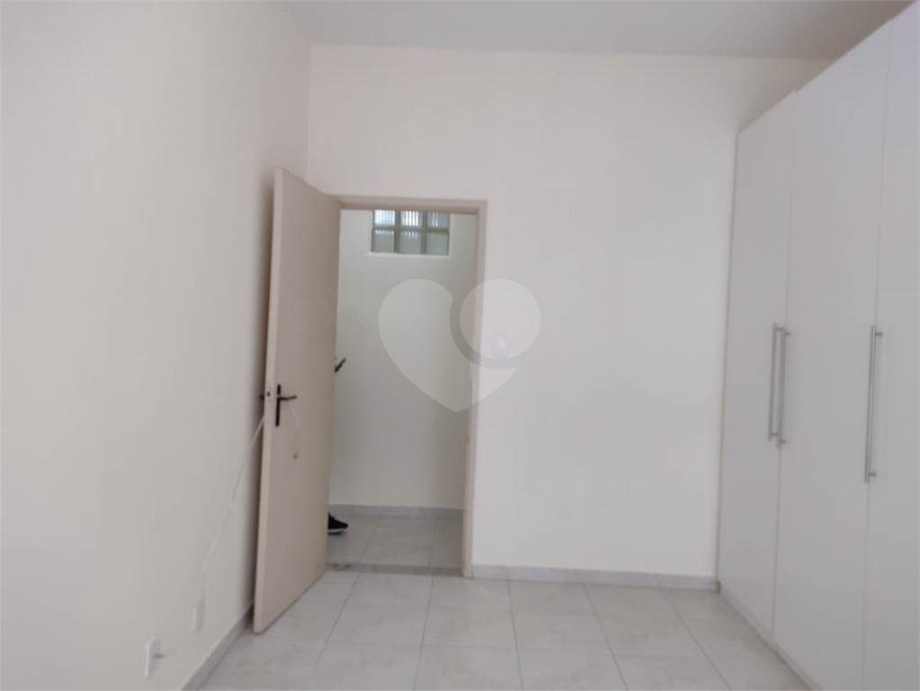 Apartamento à venda com 3 quartos, 87m² - Foto 16