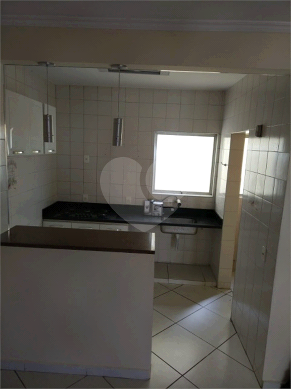 Apartamento à venda com 2 quartos, 60m² - Foto 7