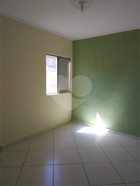 Apartamento à venda com 2 quartos, 60m² - Foto 9