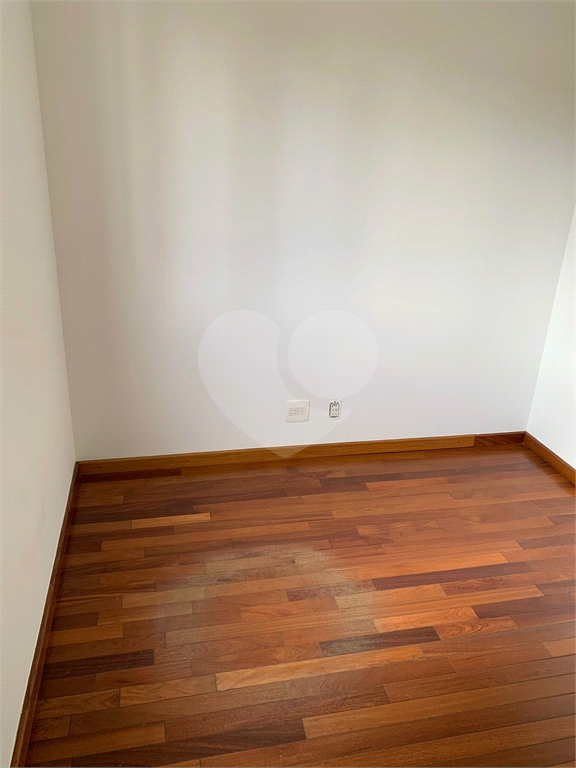 APARTAMENTO em VILA MARIANA