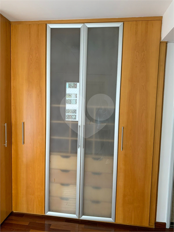 APARTAMENTO em VILA MARIANA