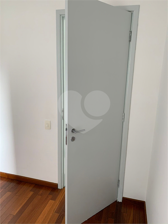 APARTAMENTO em VILA MARIANA