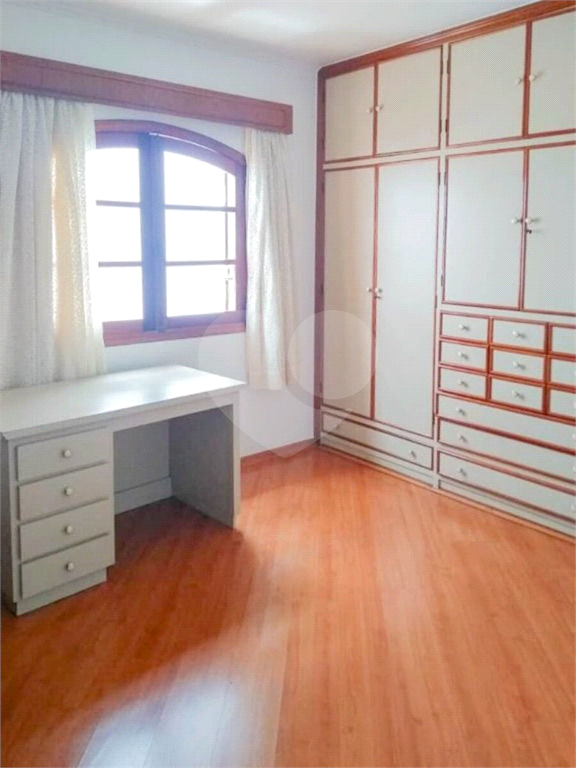 Sobrado à venda com 3 quartos, 160m² - Foto 17