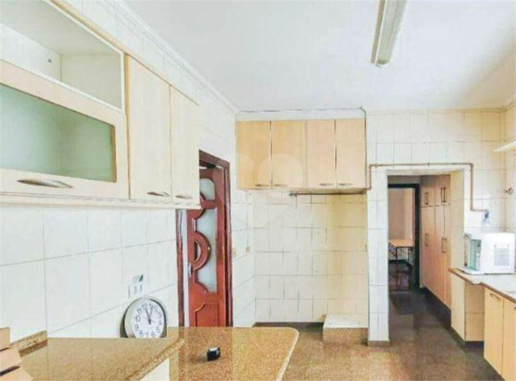 Cobertura à venda com 4 quartos, 250m² - Foto 9