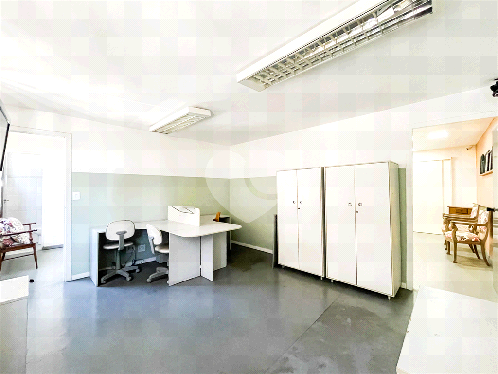 Galpão - Vila Sônia - Vão Livre - 402 m² - Locação / Venda / Aluguel - Próximo ao Metrô
