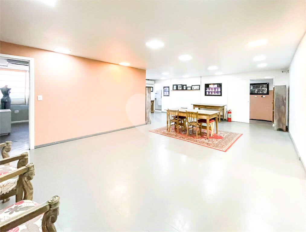 Galpão - Vila Sônia - Vão Livre - 402 m² - Locação / Venda / Aluguel - Próximo ao Metrô
