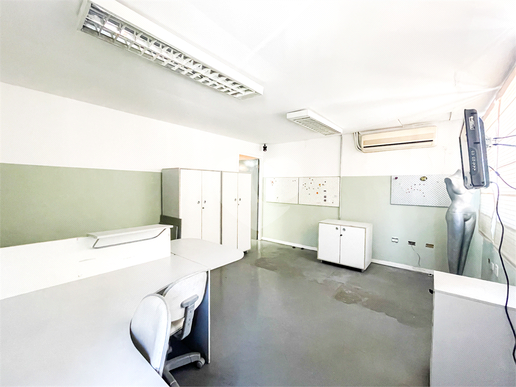Galpão - Vila Sônia - Vão Livre - 402 m² - Locação / Venda / Aluguel - Próximo ao Metrô