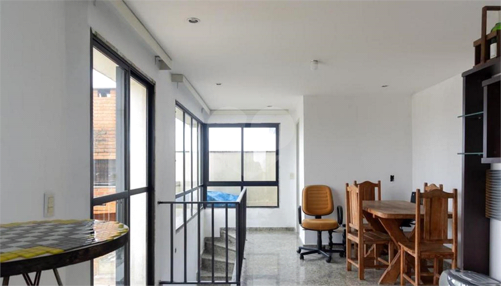 APARTAMENTO em VILA FORMOSA