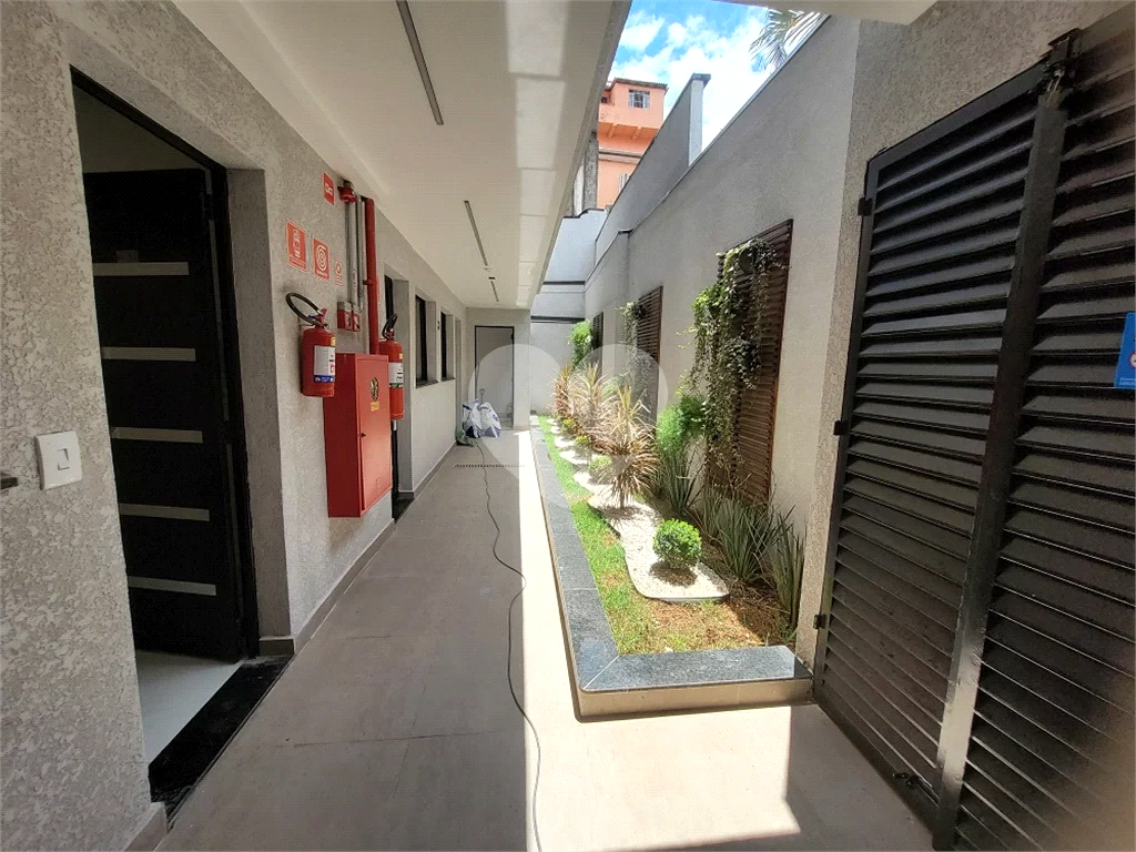 CONDOMÍNIO em PARADA INGLESA