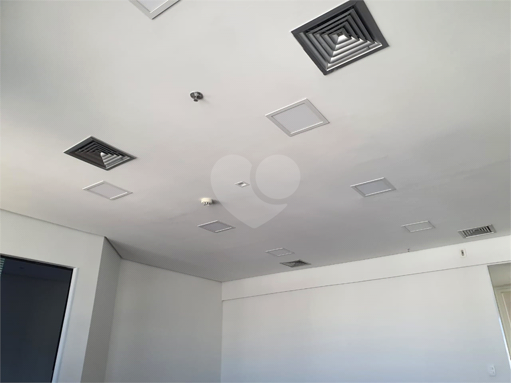 Sala Comercial Forum Tower