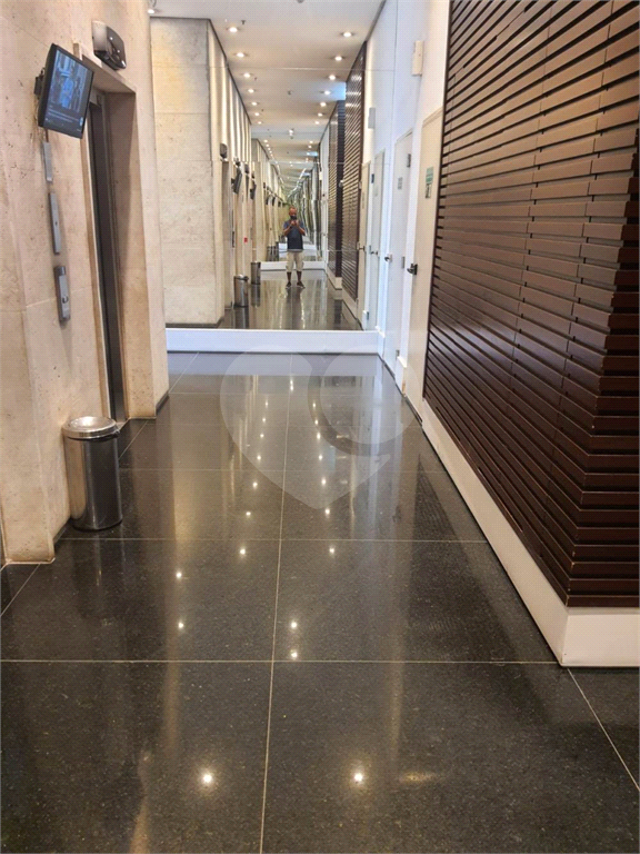 Sala Comercial Forum Tower