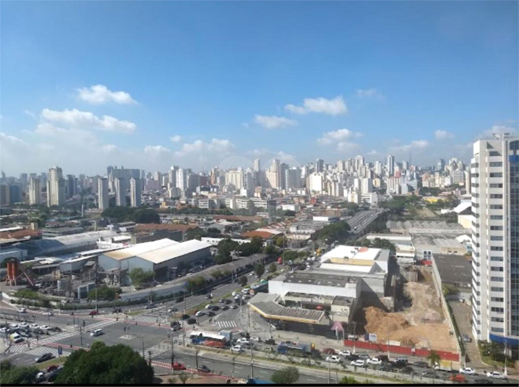 Sala Comercial Forum Tower
