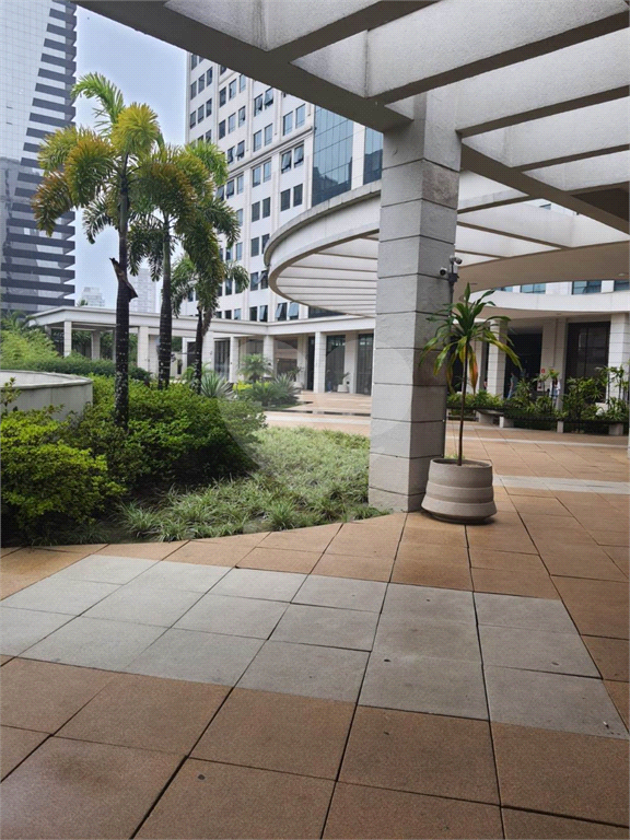 Sala Comercial Forum Tower