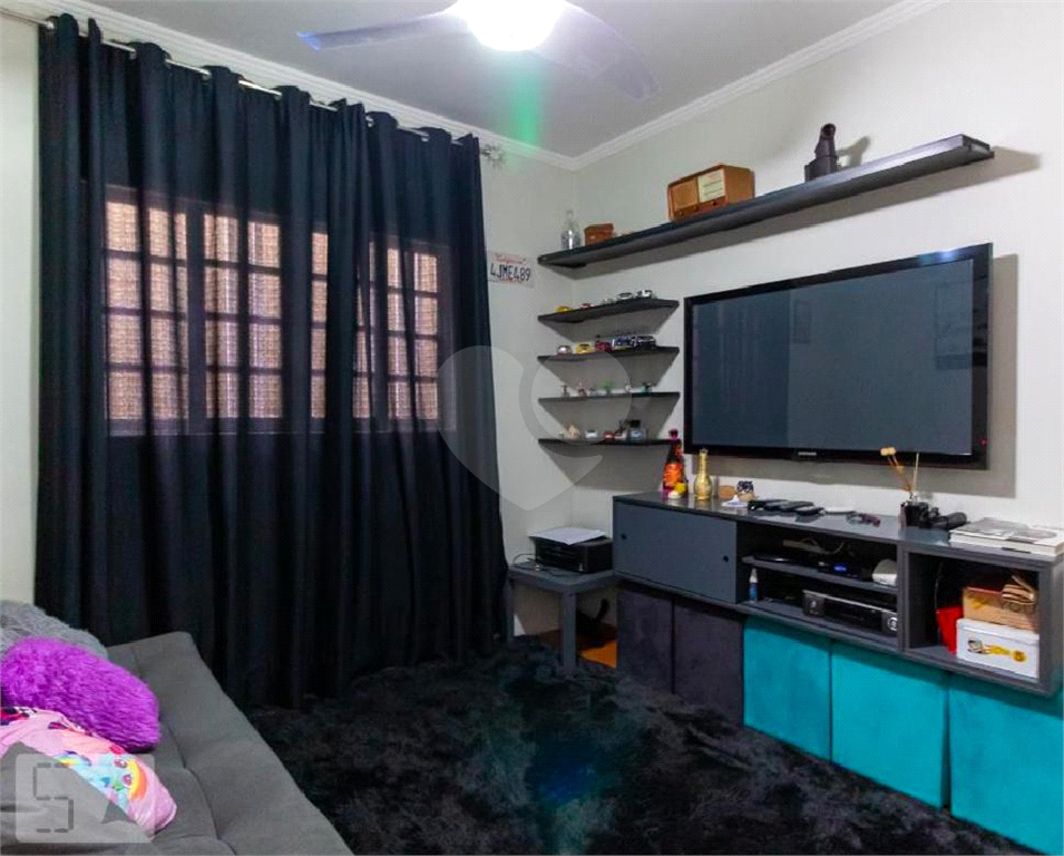 Sobrado à Venda | 250 m² | 4 dormitórios (3 suítes) | 5 vagas em São Miguel Paulista! 