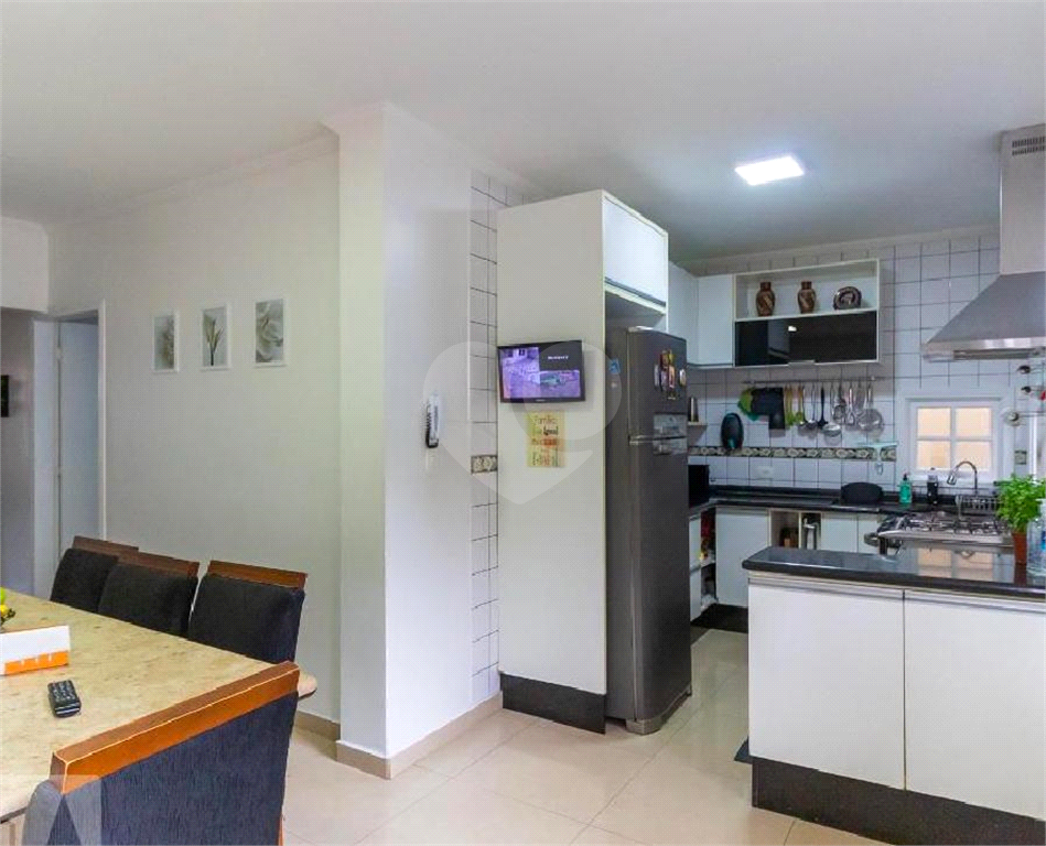 Sobrado à Venda | 250 m² | 4 dormitórios (3 suítes) | 5 vagas em São Miguel Paulista! 
