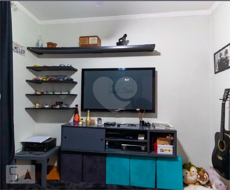Sobrado à Venda | 250 m² | 4 dormitórios (3 suítes) | 5 vagas em São Miguel Paulista! 