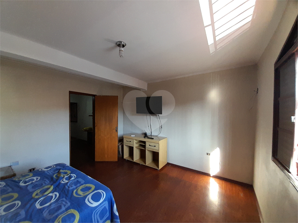 Sobrado  2 casas -Salão alugado -Jd. Brasil - 170 metros , Alt da Swift da Av. Roland Garrout 