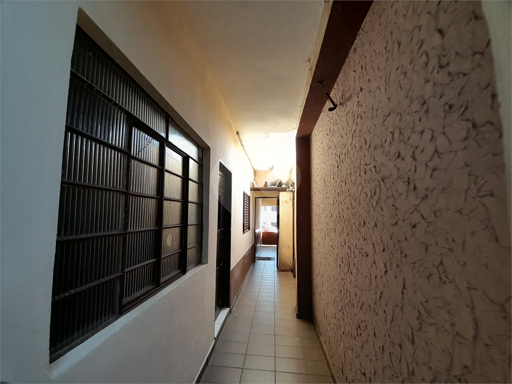 Sobrado  2 casas -Salão alugado -Jd. Brasil - 170 metros , Alt da Swift da Av. Roland Garrout 