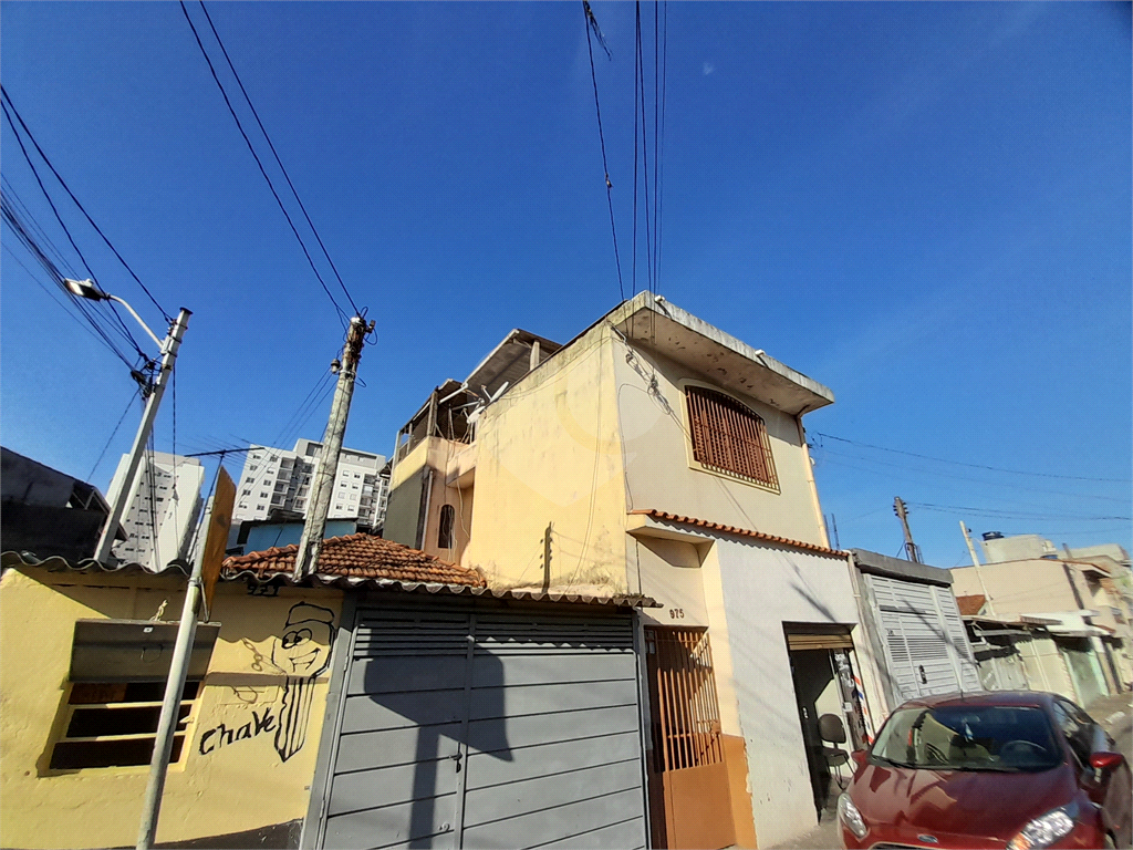 Sobrado  2 casas -Salão alugado -Jd. Brasil - 170 metros , Alt da Swift da Av. Roland Garrout 