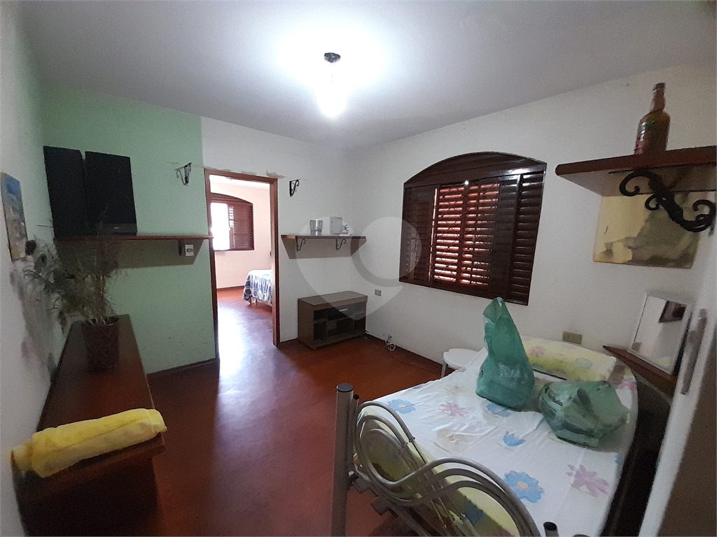 Sobrado  2 casas -Salão alugado -Jd. Brasil - 170 metros , Alt da Swift da Av. Roland Garrout 