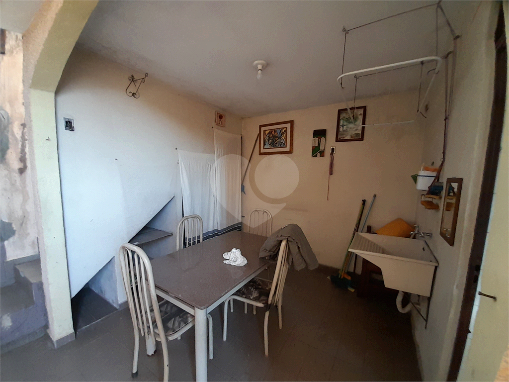 Sobrado  2 casas -Salão alugado -Jd. Brasil - 170 metros , Alt da Swift da Av. Roland Garrout 
