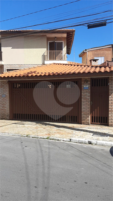 Sobrado à venda com 3 quartos, 126m² - Foto 1