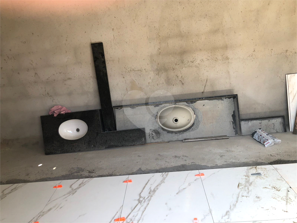 Casa à venda em Atibaia com 3 dormitórios, em fase final!
