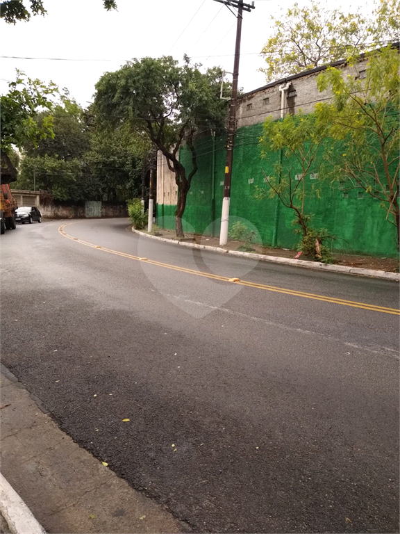 Casa à venda no Parque Vitória, próximo ao metrô Tucuruvi com total de 4 quartos , 3 vagas