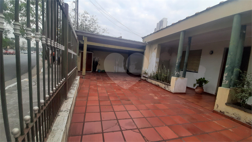 Casa à venda no Parque Vitória, próximo ao metrô Tucuruvi com total de 4 quartos , 3 vagas