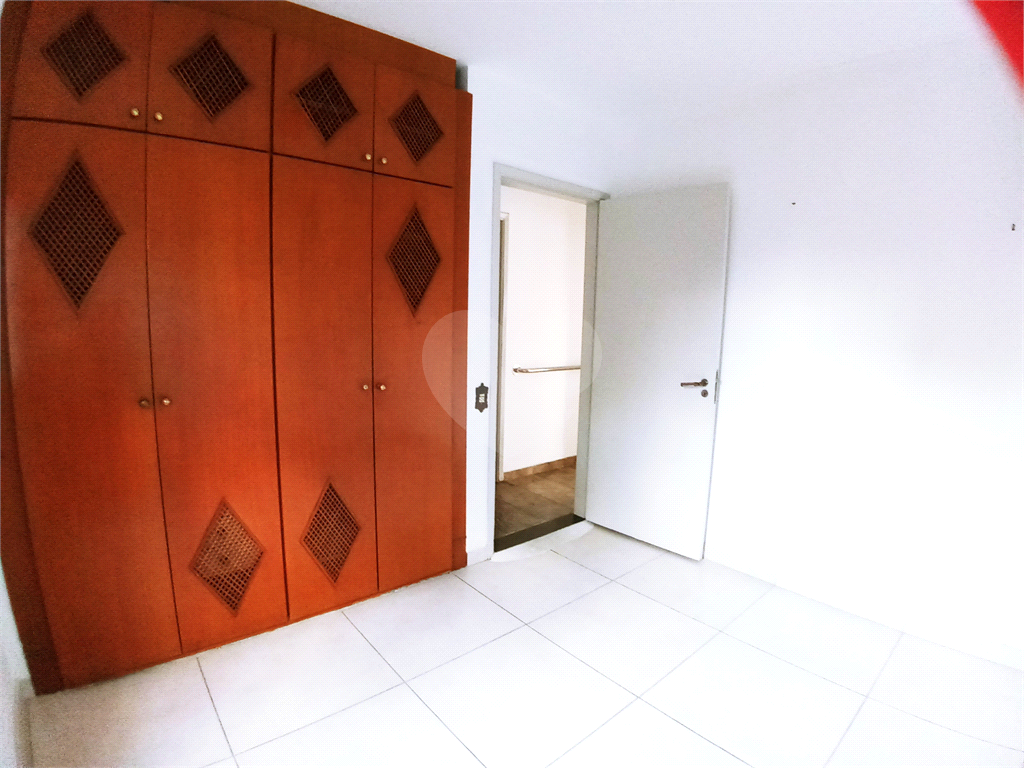 Apartamento à venda com 3 quartos, 90m² - Foto 21