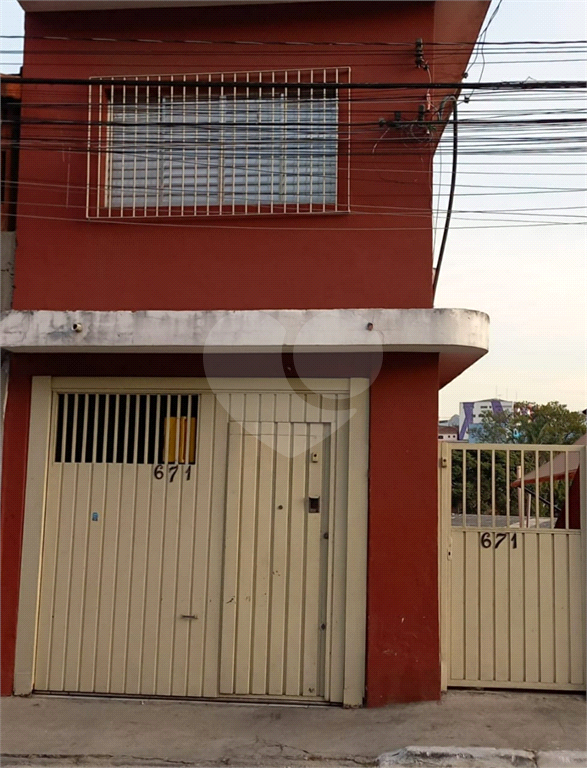 Sobrado Brasilândia / 03 Dormitórios / 02 Suítes / 02 Vagas