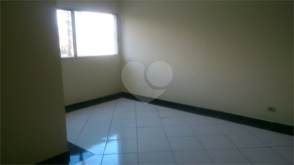 APARTAMENTO em TREMEMBÉ