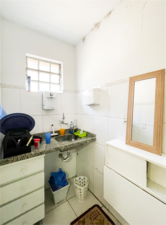 Galpão - Vila Sônia - 402 m² - Piso superior - 1 Vaga - Venda / Compra / Locação - Próximo ao Metrô