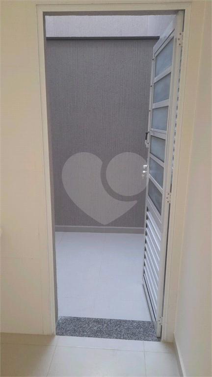 APARTAMENTO em TUCURUVI