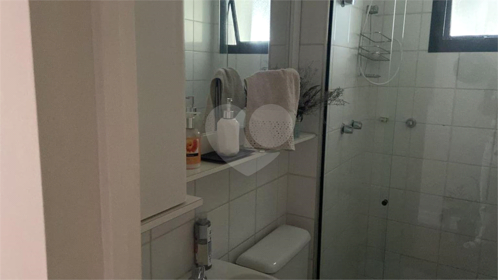 APARTAMENTO em ALTO DE PINHEIROS