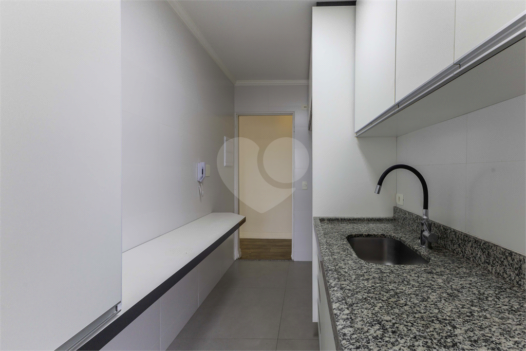 APARTAMENTO À VENDA COM 2 QUARTOS - 2 VAGAS - 76M2 EM ALTO DE PINHEIROS