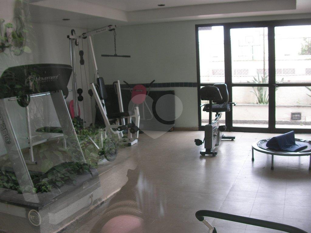 APARTAMENTO em ALTO DE PINHEIROS