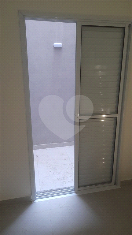 APARTAMENTO em JAÇANÃ