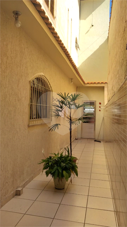 Sobrado Residencial 