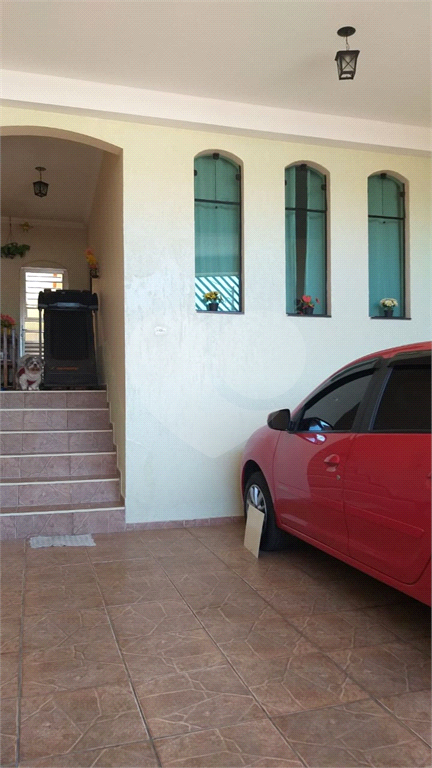 Sobrado Residencial 