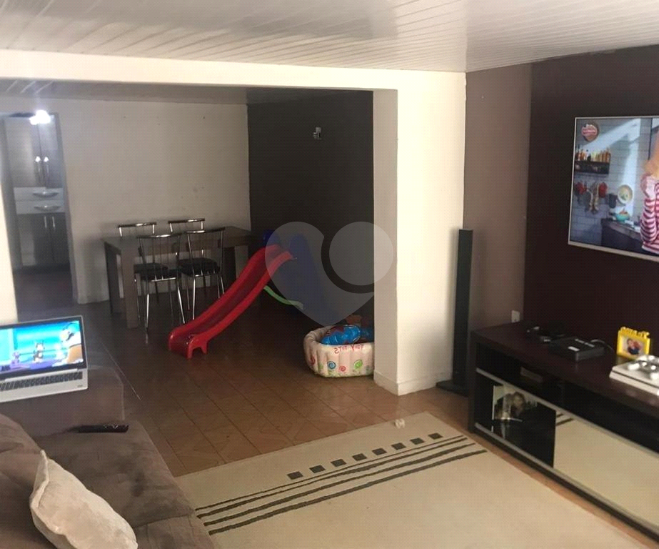 Casa à venda com 3 quartos, 362m² - Foto 34