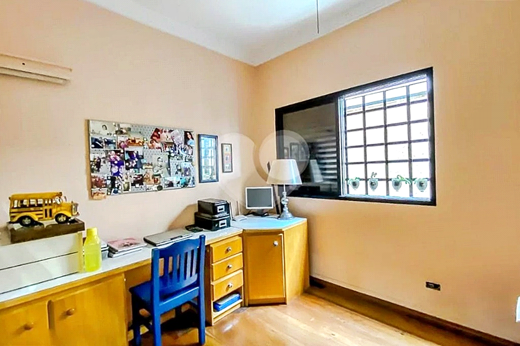 Sobrado à venda com 4 quartos, 240m² - Foto 9