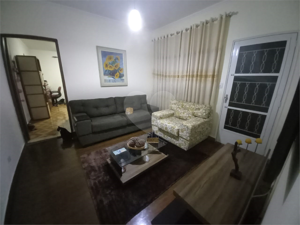 Sobrado à venda com 5 quartos, 140m² - Foto 3