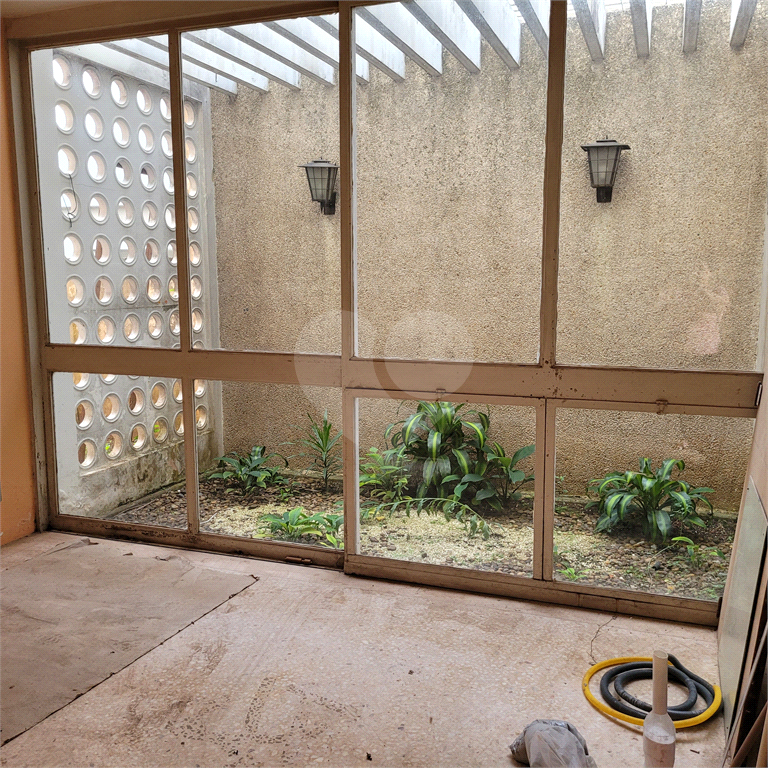Sobrado Jardim São Bento com 3 Dormitórios 
