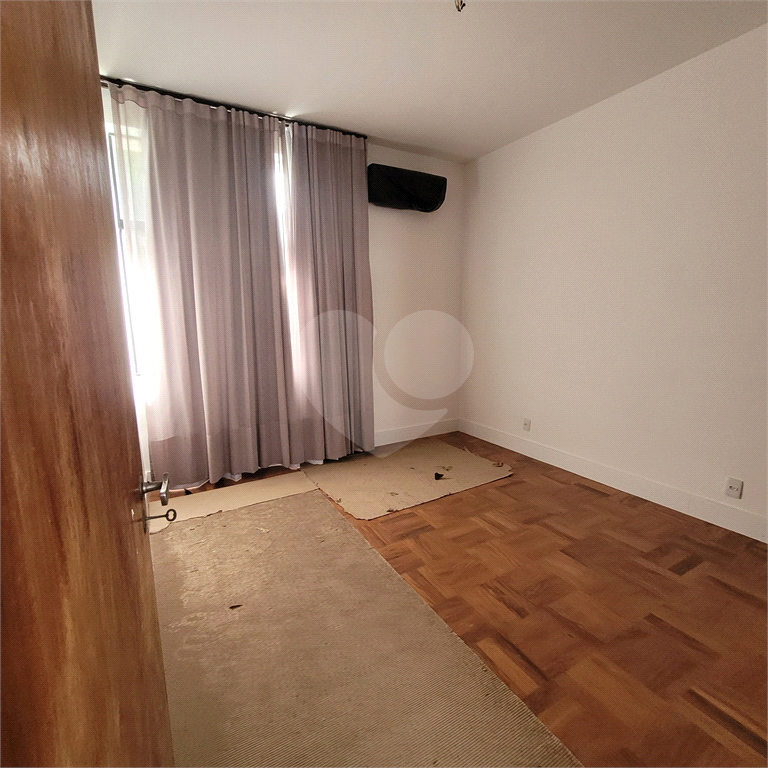 Sobrado Jardim São Bento com 3 Dormitórios 