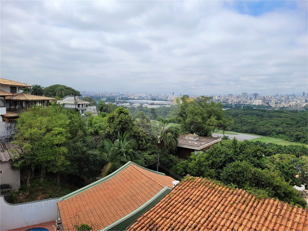 Sobrado Jardim São Bento com 3 Dormitórios 