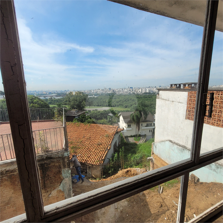 Sobrado Jardim São Bento com 3 Dormitórios 