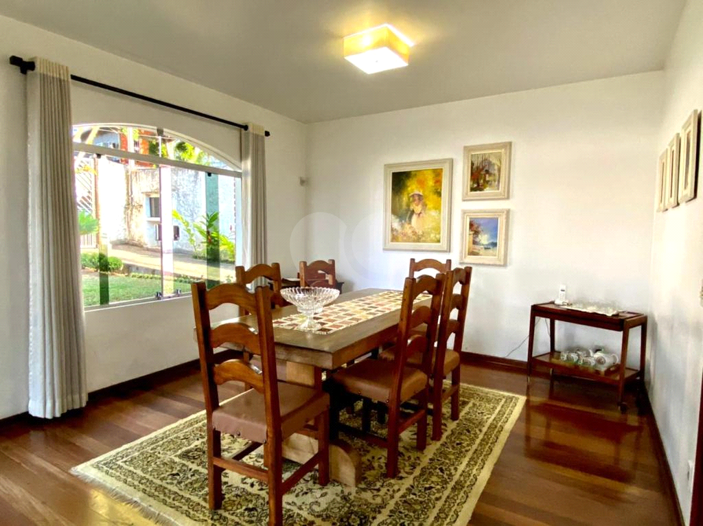 Casa dos Sonhos em Embu das Artes